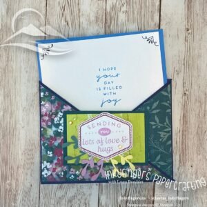 Inkyfingers Tutorial: Pocket Card with the Heartfelt Hexagons bundle